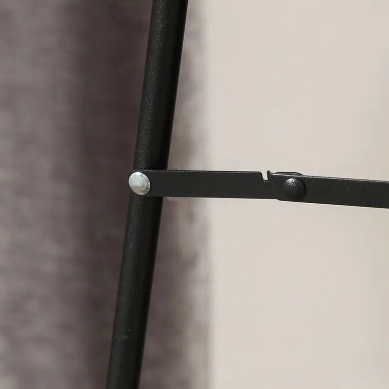 Espejo Asimétrico de Dormitorio